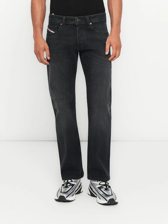 Foto van product Slim fit jeans Diesel rood