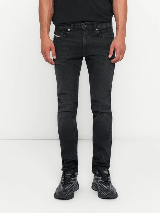Foto van product Slim fit jeans Diesel rood