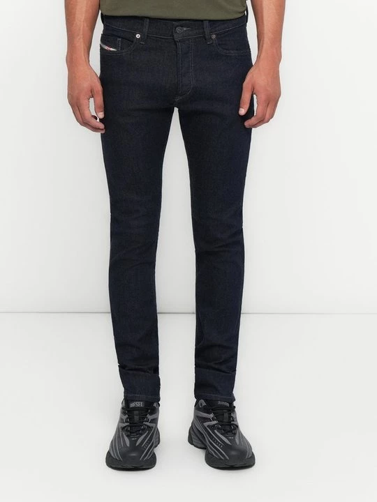 Foto van product Slim fit jeans Diesel rood