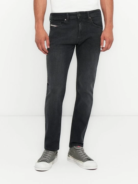 Foto van product Slim fit jeans Diesel rood