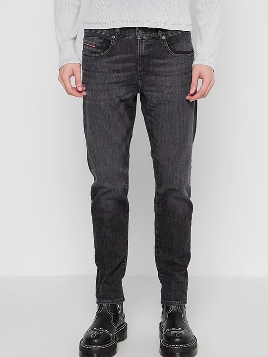 Foto van product Slim fit jeans Diesel zwart