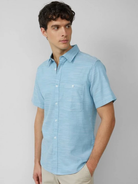 Foto van product Slim fit: overhemd met korte mouwen van stretchkatoen met slubstructuur s.Oliver