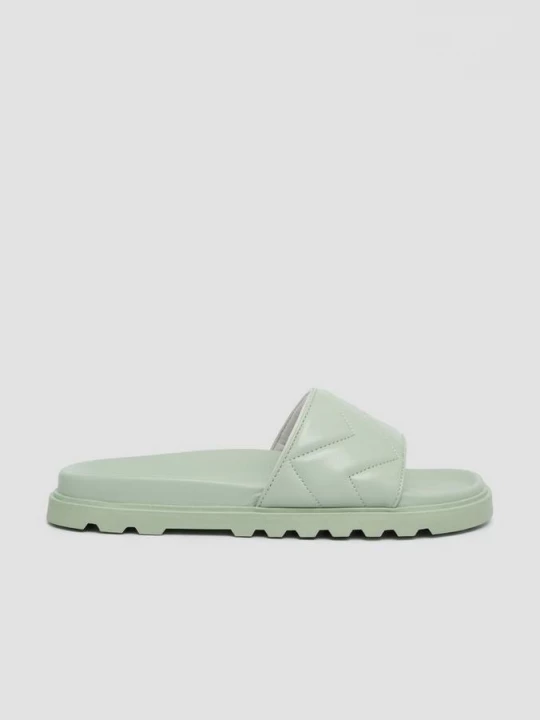 Foto van product Slippers met gestikt detail s.Oliver groen