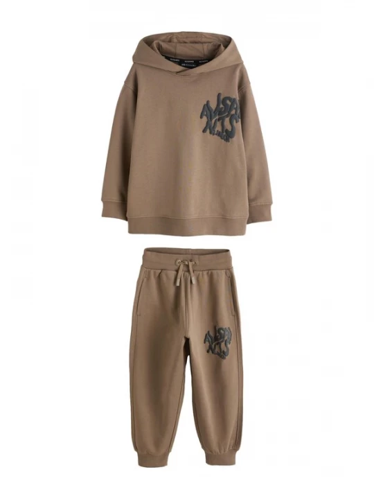 Foto van product smALLSAINTS Joggingpak chocoladebruin