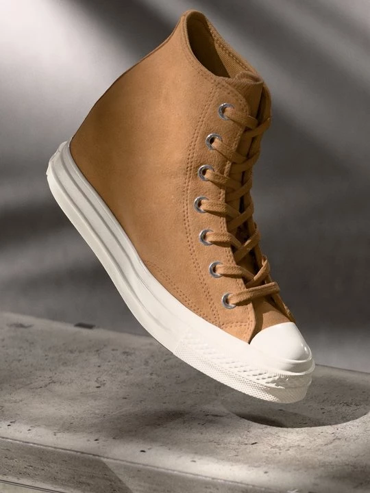 Foto van product Sneakers hoog Converse bruin