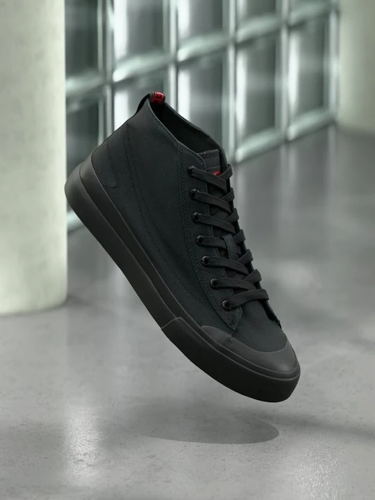 Foto van product Sneakers hoog Diesel zwart
