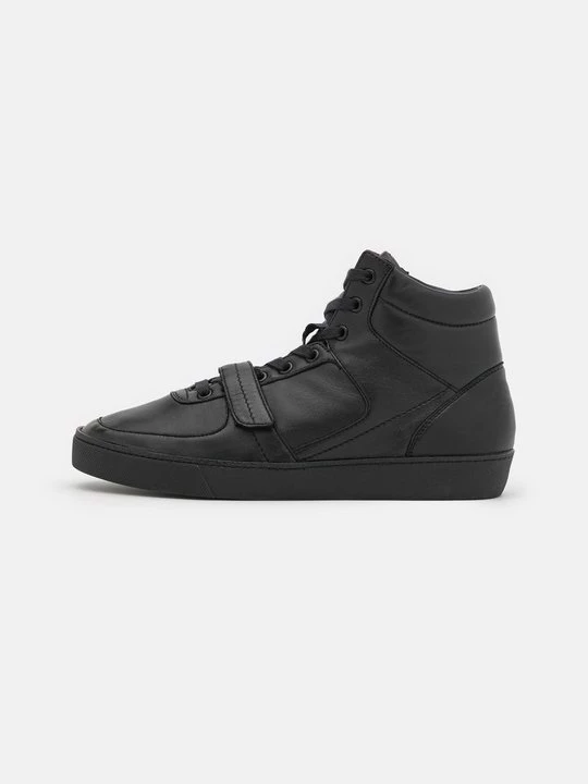Foto van product Sneakers hoog HÖGL zwart