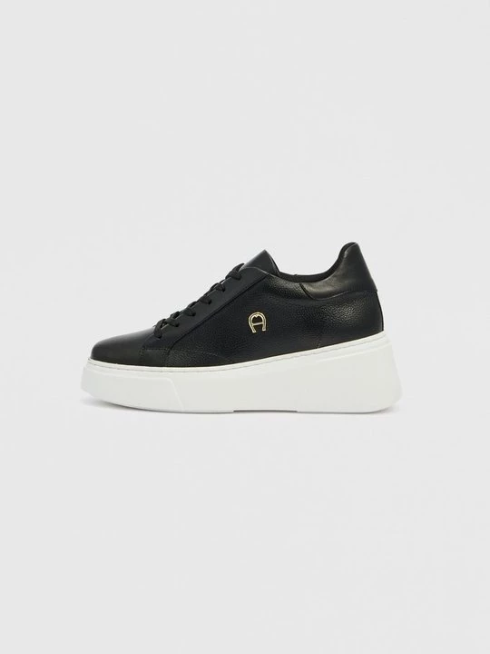 Foto van product Sneakers laag Aigner zwart