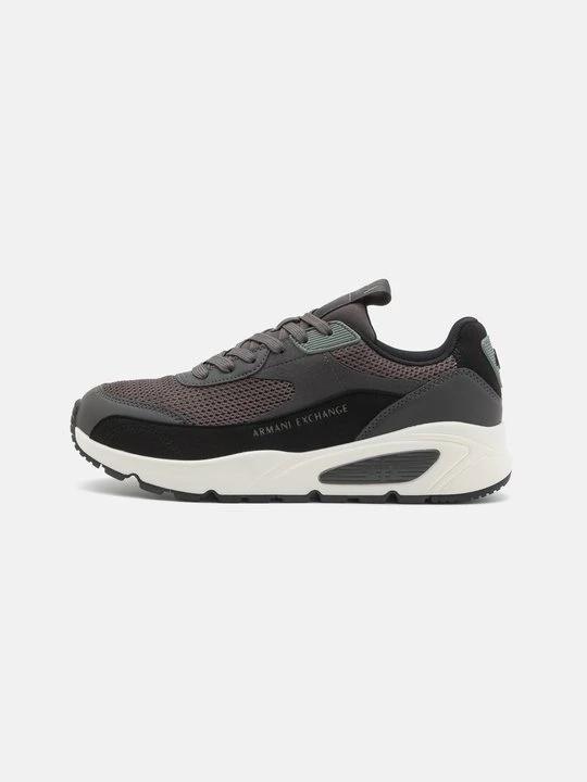 Foto van product Sneakers laag Armani Exchange bruin