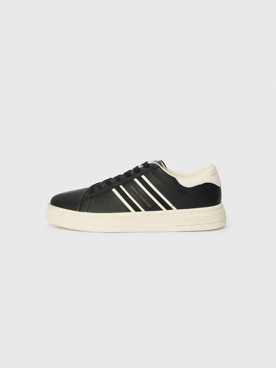 Foto van product Sneakers laag Armani Exchange zwart