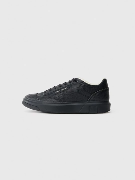 Foto van product Sneakers laag Armani Exchange zwart