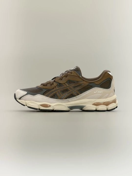 Foto van product Sneakers laag Asics beżowy