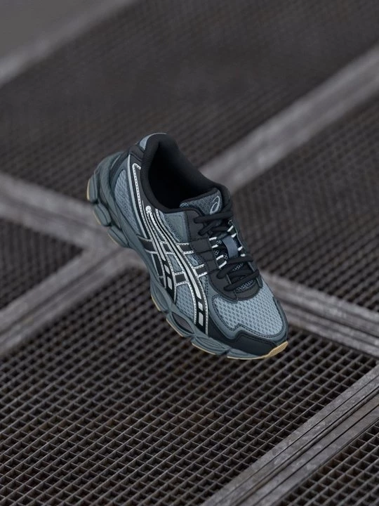 Foto van product Sneakers laag Asics grijs