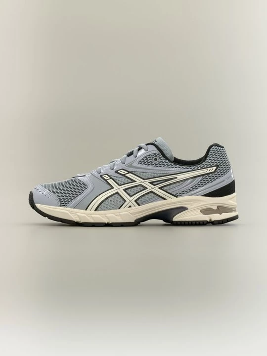 Foto van product Sneakers laag Asics grijs