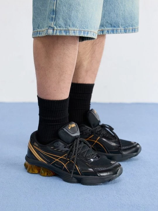 Foto van product Sneakers laag Asics zwart