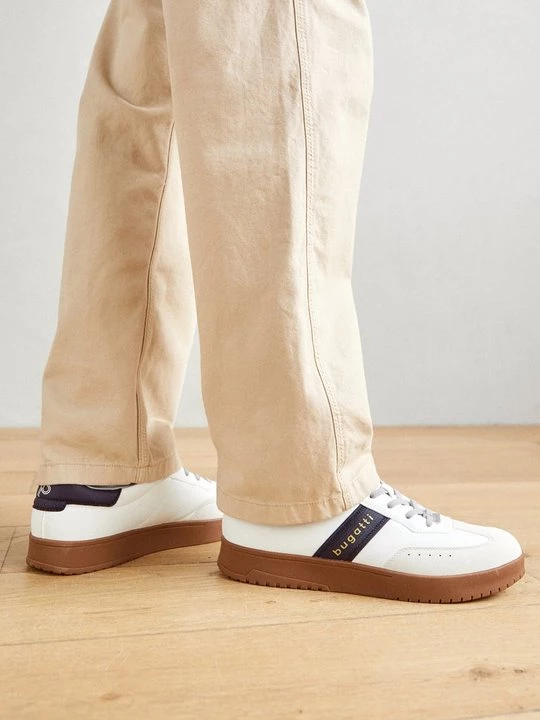 Foto van product Sneakers laag Bugatti wit