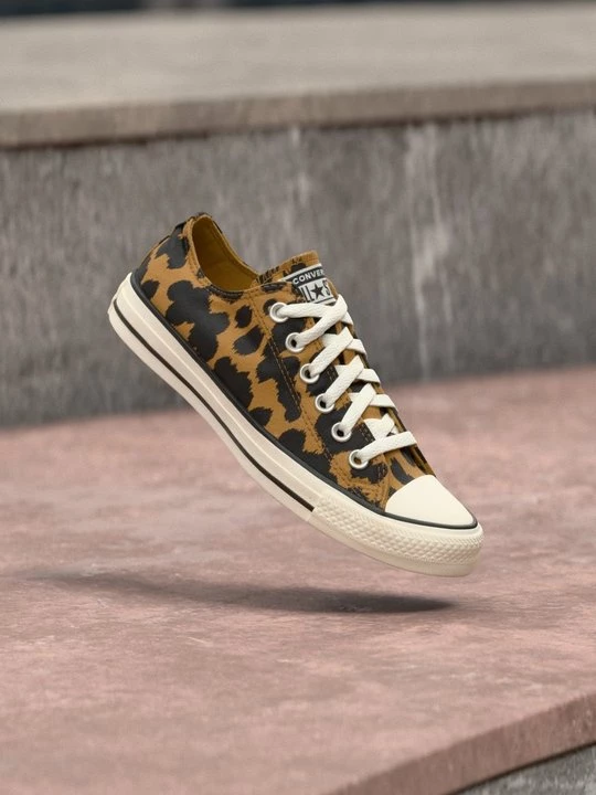 Foto van product Sneakers laag Converse bruin