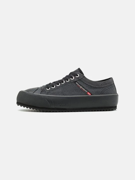 Foto van product Sneakers laag Diesel zwart
