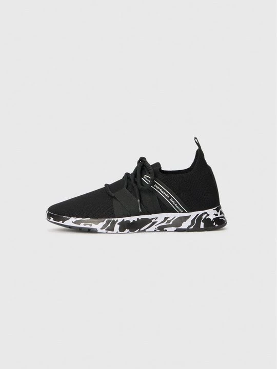 Foto van product Sneakers laag EMU Australia zwart