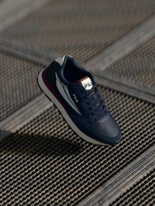 Foto van product Sneakers laag Fila donkerblauw
