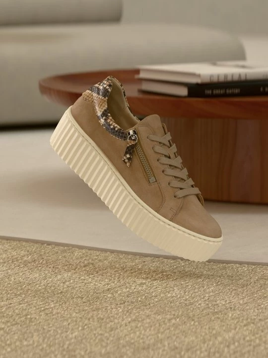Foto van product Sneakers laag Gabor zandkleur