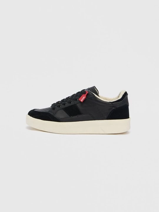 Foto van product Sneakers laag Gaudi zwart