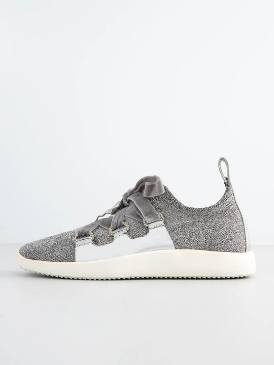 Foto van product Sneakers laag Giuseppe Zanotti zilverkleurig