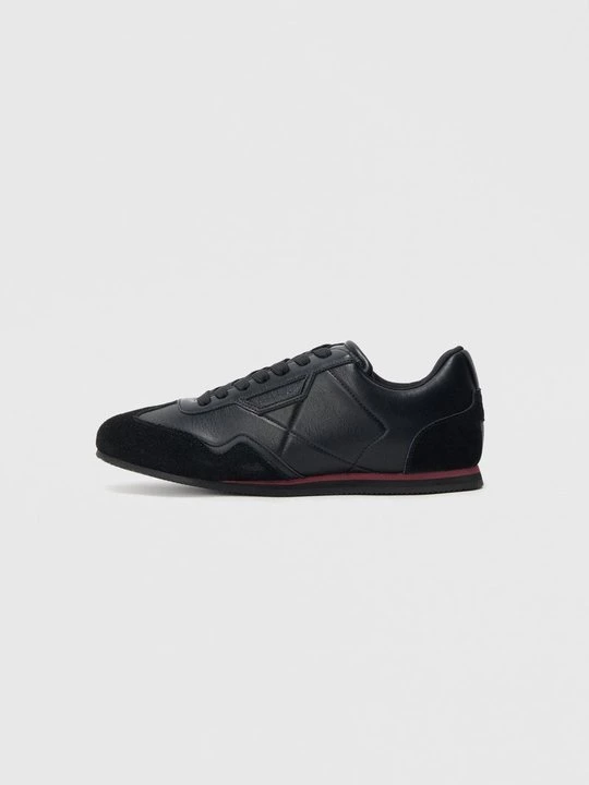 Foto van product Sneakers laag Guess zwart