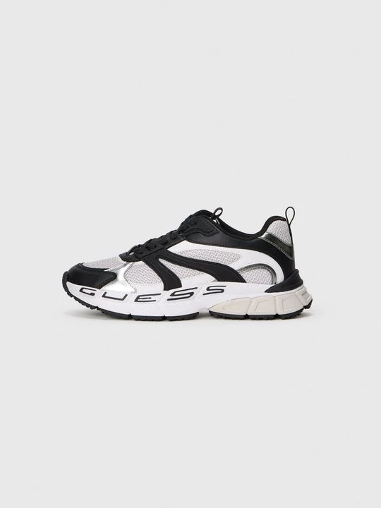 Foto van product Sneakers laag Guess zwart