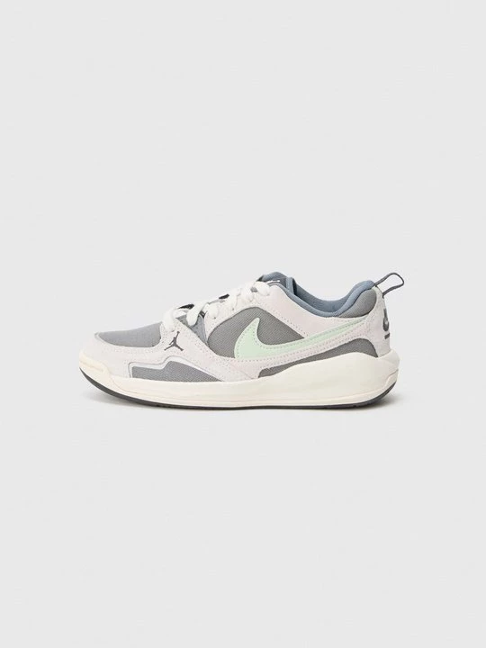 Foto van product Sneakers laag Jordan grijs