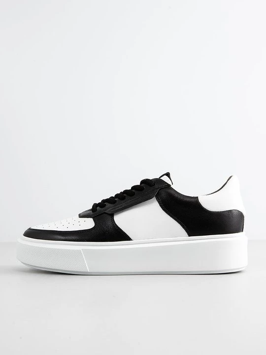 Foto van product Sneakers laag Kennel & Schmenger zwart