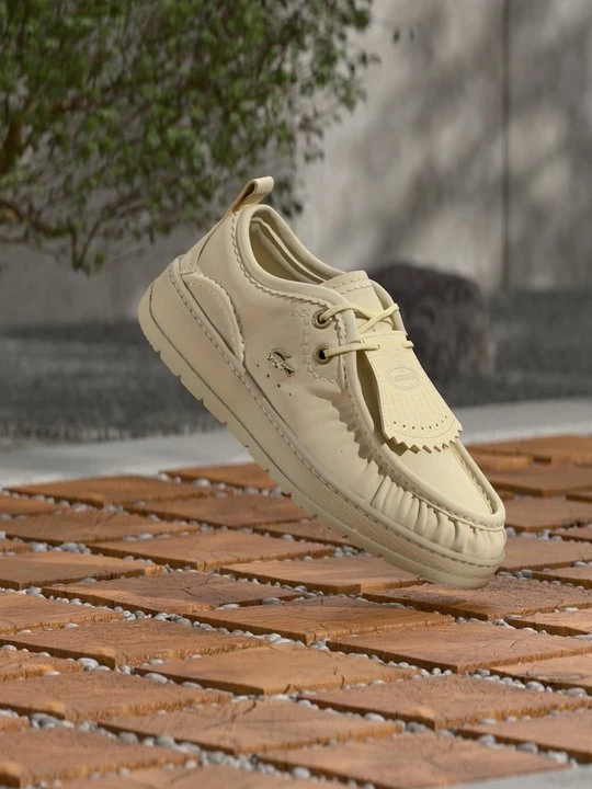 Foto van product Sneakers laag Lacoste crème