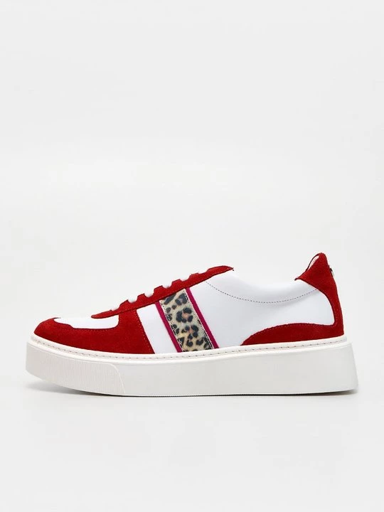 Foto van product Sneakers laag Marc Cain rood