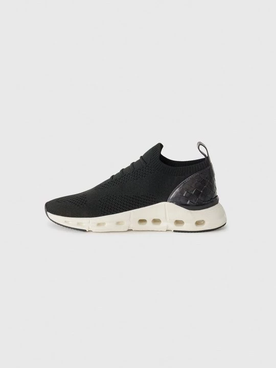 Foto van product Sneakers laag MELVIN & HAMILTON zwart