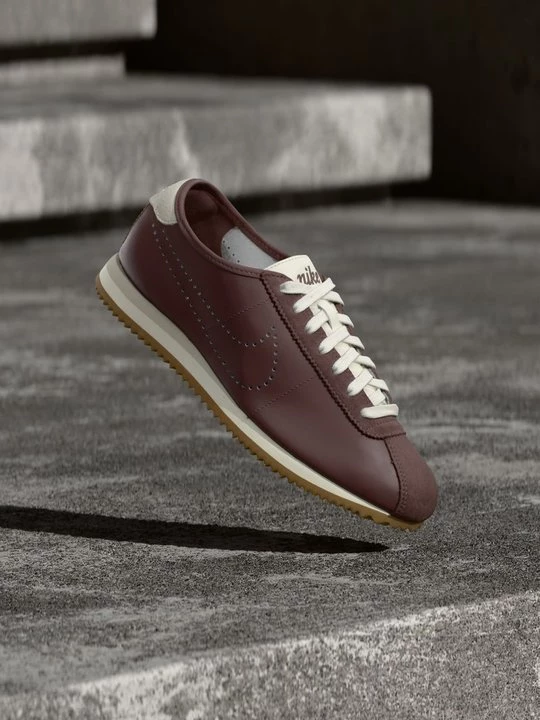 Foto van product Sneakers laag Nike bruin