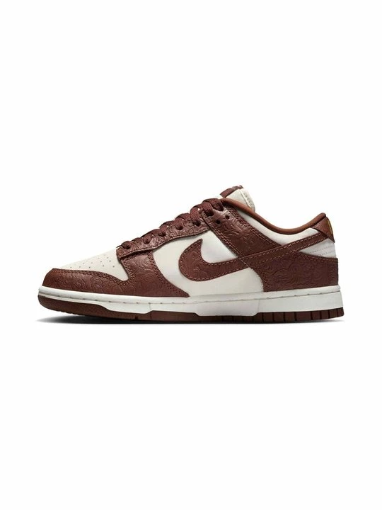 Foto van product Sneakers laag Nike bruin