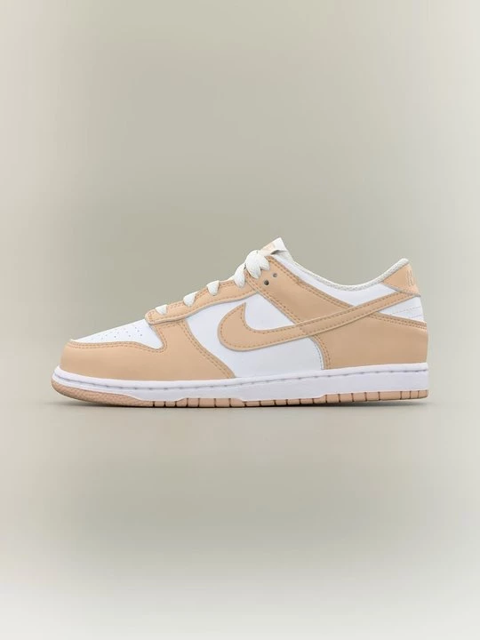 Foto van product Sneakers laag Nike crème
