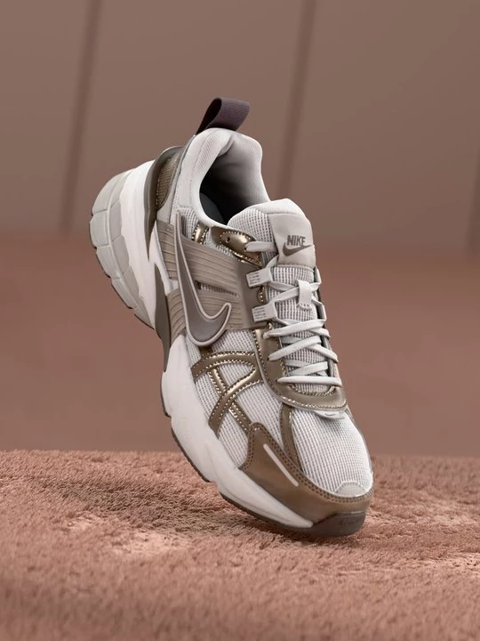 Foto van product Sneakers laag Nike crème