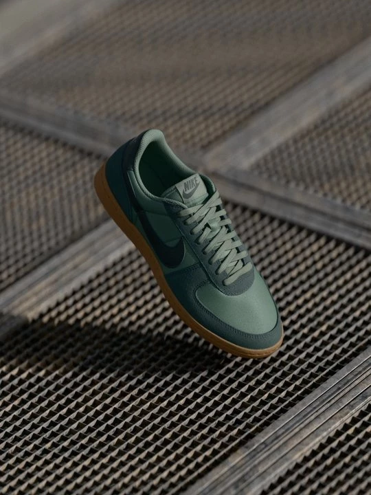 Foto van product Sneakers laag Nike donkergroen
