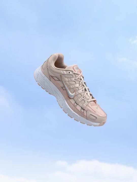 Foto van product Sneakers laag Nike donkerroze