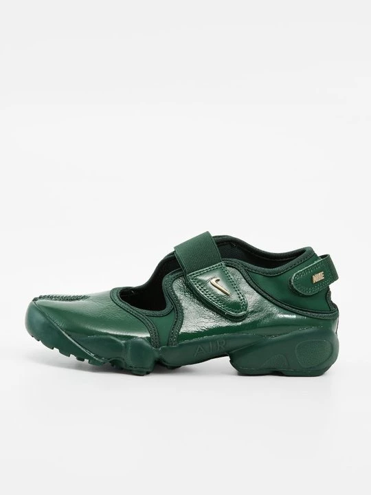 Foto van product Sneakers laag Nike goudkleurig