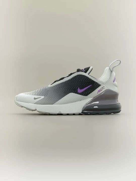 Foto van product Sneakers laag Nike grijs
