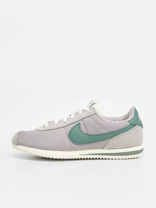 Foto van product Sneakers laag Nike grijs