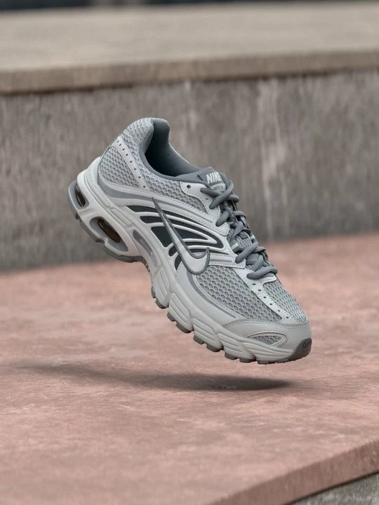 Foto van product Sneakers laag Nike grijs