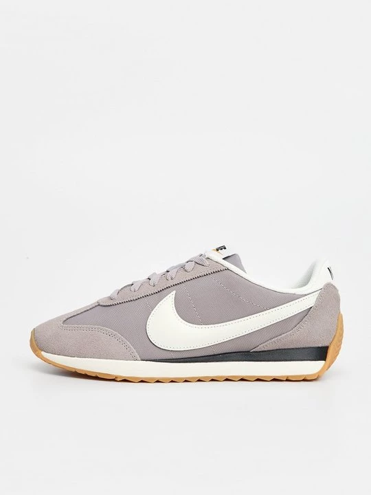 Foto van product Sneakers laag Nike grijs