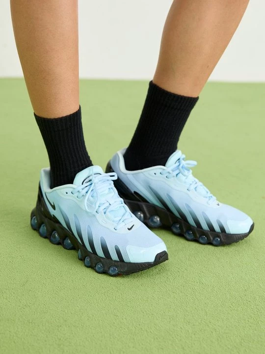 Foto van product Sneakers laag Nike lichtblauw