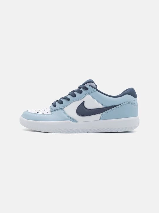 Foto van product Sneakers laag Nike lichtblauw
