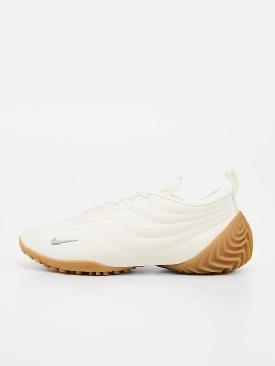 Foto van product Sneakers laag Nike lichtbruin