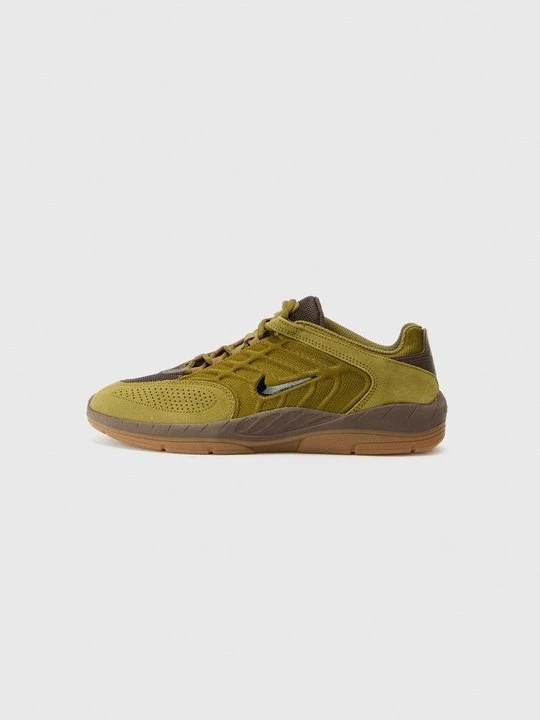Foto van product Sneakers laag Nike olijfgroen