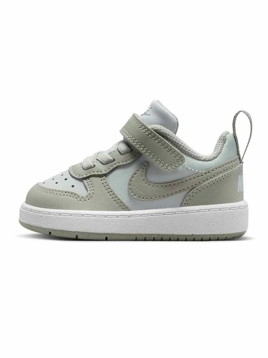 Foto van product Sneakers laag Nike zilverkleurig
